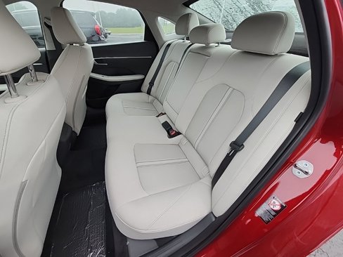 Used 2023 Hyundai Sonata SEL w/ Cargo Package image 16