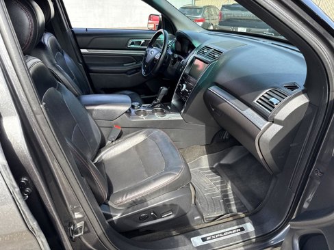 Used 2016 Ford Explorer Sport image 20