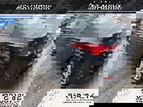 Used 2014 Hyundai Elantra SE image 3