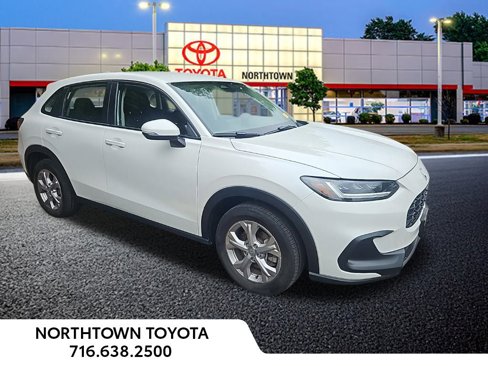 Used 2023 Honda HR-V LX image 1
