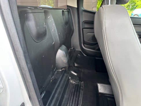 Used 2017 Chevrolet Colorado W/T image 14