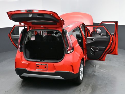 New 2025 Kia Soul LX image 16