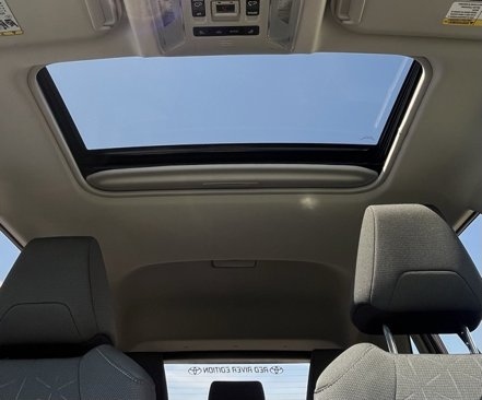 Used 2022 Toyota RAV4 XLE image 14