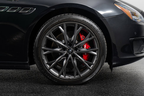 Used 2022 Maserati Quattroporte GT image 8