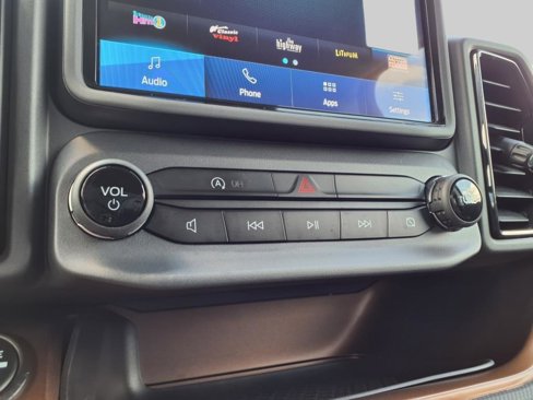 Used 2022 Ford Bronco Sport Outer Banks image 12
