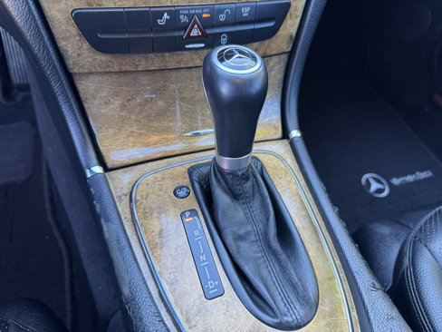 Used 2007 Mercedes-Benz E 350 Sedan image 23