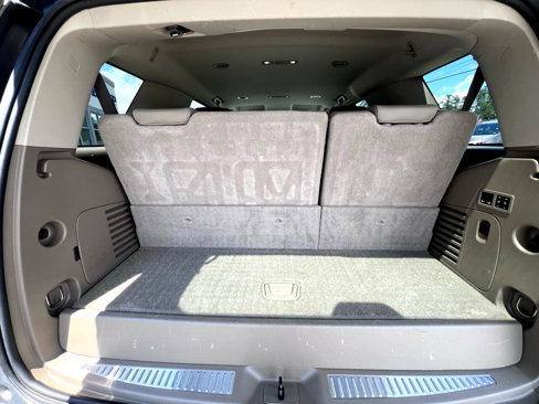 Used 2019 Chevrolet Tahoe LT w/ Luxury Package image 19