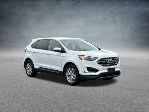 Used 2022 Ford Edge SEL image 4