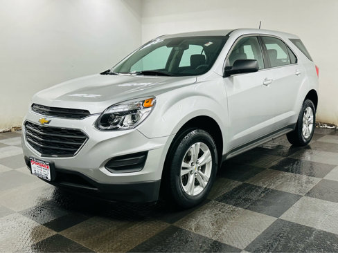 Used 2017 Chevrolet Equinox LS image 1