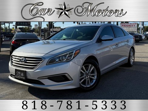 Used 2017 Hyundai Sonata SE image 1