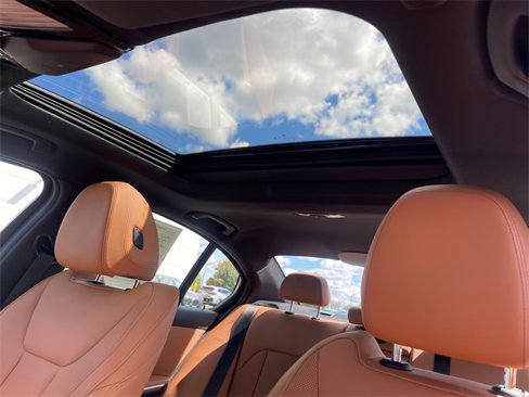 Certified 2025 BMW 330i xDrive Sedan w/ M Sport Package image 29
