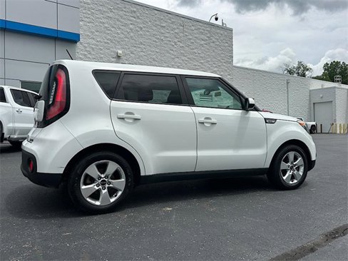 Used 2017 Kia Soul image 8