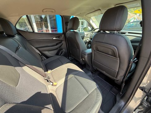 Used 2022 Buick Encore GX Select w/ Sport Touring Package image 35