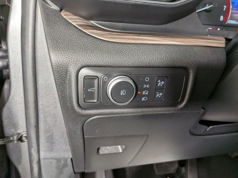Used 2020 Ford Explorer Limited image 19