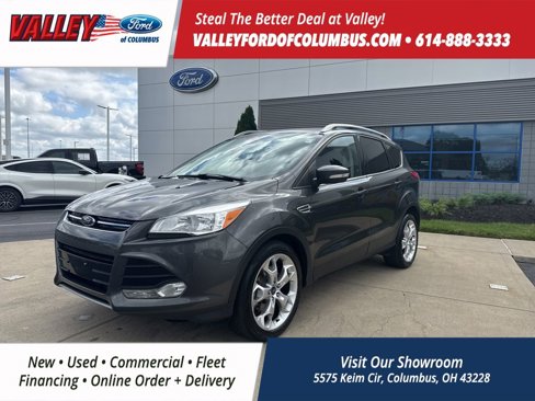 Used 2015 Ford Escape Titanium image 2