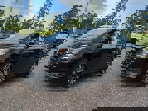 New 2025 Nissan Versa SV w/ Trunk Package image 8
