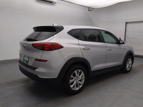 Used 2019 Hyundai Tucson SE image 9