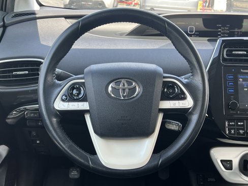 Used 2017 Toyota Prius Prime Plus image 16