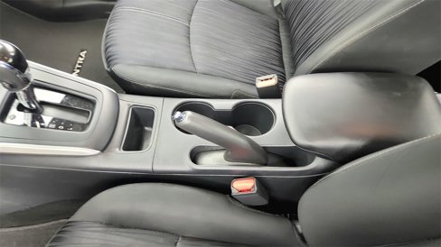 Used 2017 Nissan Sentra SV image 17