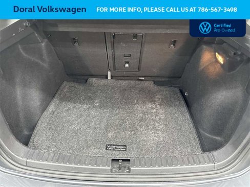 Certified 2022 Volkswagen Taos SE image 25