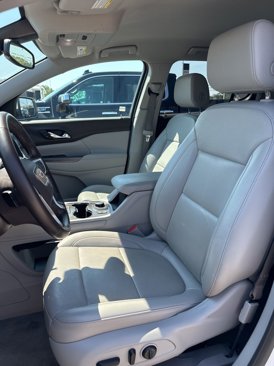 Used 2023 GMC Acadia SLT image 8