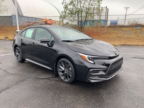 New 2026 Toyota Corolla SE image 2