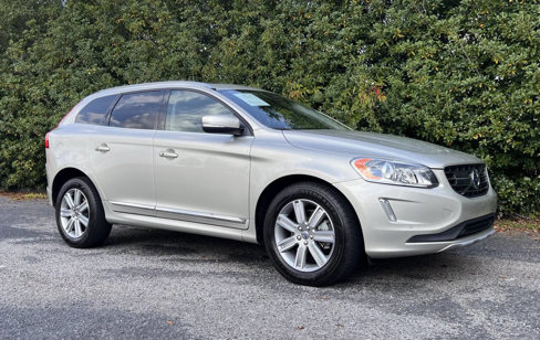 Used 2017 Volvo XC60 T5 Inscription w/ Advanced Package image 10