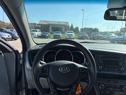 Used 2013 Kia Optima LX image 21