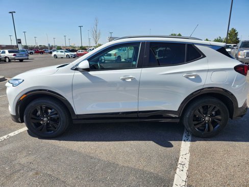Used 2024 Buick Encore GX Sport Touring image 7