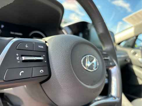 Used 2020 Hyundai Sonata SEL w/ Convenience Package image 11