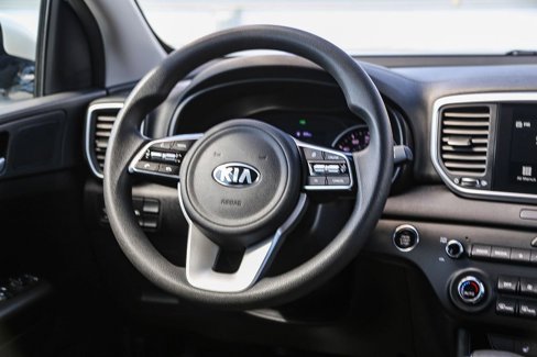 Used 2022 Kia Sportage LX w/ LX FWD Value Edition Package image 16