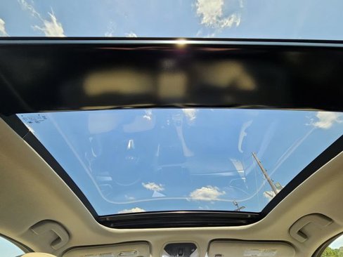 Used 2022 INFINITI QX50 Essential image 15