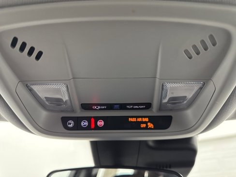 Used 2023 Chevrolet Malibu LT image 21