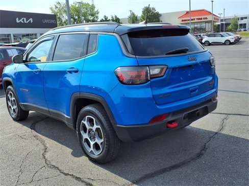 Used 2022 Jeep Compass Trailhawk w/ Trailhawk Elite Group image 5