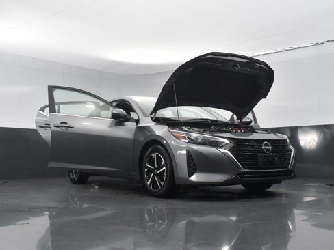 Used 2024 Nissan Sentra SV image 29