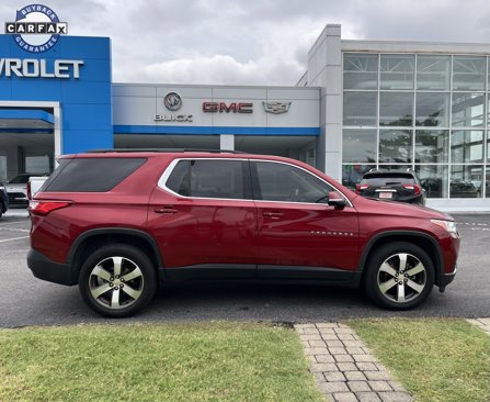 Used 2019 Chevrolet Traverse LT w/ LT Premium Package image 4