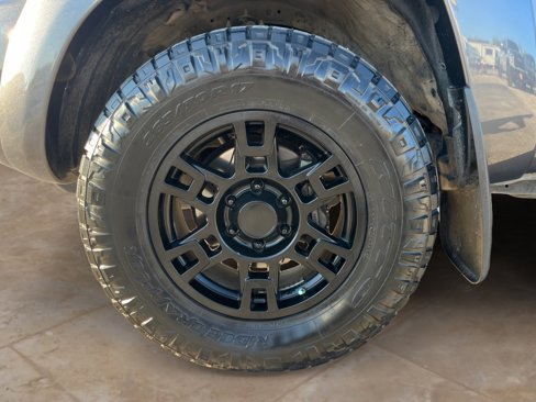 Used 2011 Toyota Tacoma PreRunner image 23