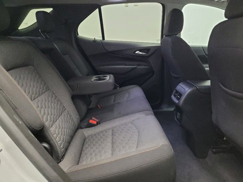 Used 2020 Chevrolet Equinox LT image 19
