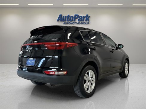 Used 2017 Kia Sportage LX image 7