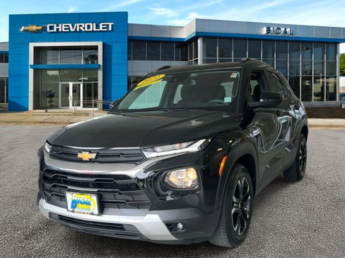 Used 2022 Chevrolet TrailBlazer LT w/ Convenience Package image 3