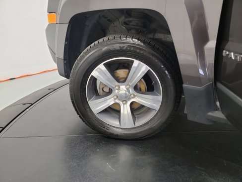 Used 2016 Jeep Patriot High Altitude image 22