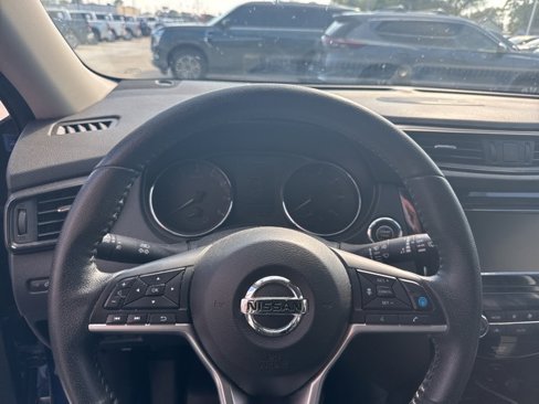 Used 2019 Nissan Rogue SL image 8