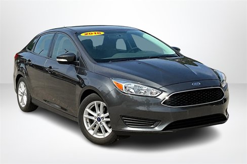 Used 2016 Ford Focus SE image 3