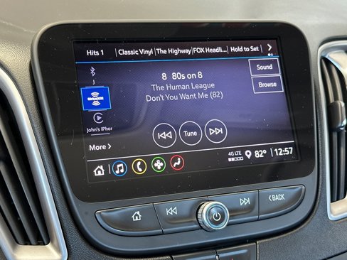 Used 2022 Chevrolet Malibu LT image 20