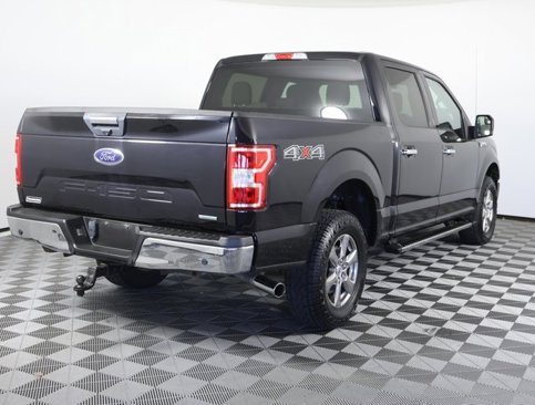 Used 2018 Ford F150 XLT w/ Equipment Group 302A Luxury image 4
