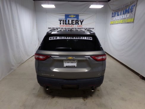 Used 2018 Chevrolet Traverse LT image 5