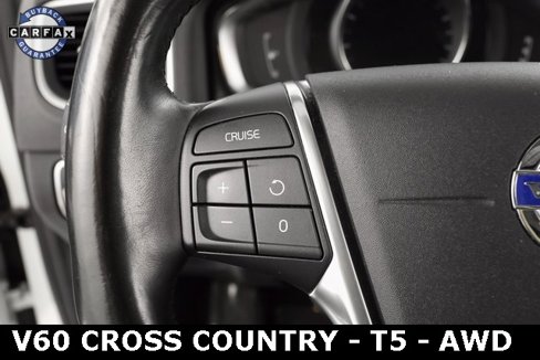 Used 2016 Volvo V60 T5 Cross Country w/ Climate Package image 22