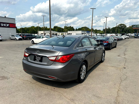 Used 2011 Hyundai Sonata GLS image 3