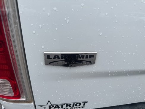 Used 2015 RAM 1500 Laramie w/ Convenience Group image 7