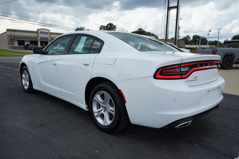 Used 2023 Dodge Charger SXT image 3